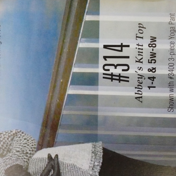 Silhouette Patterns Knit top - Picture 2 of 14